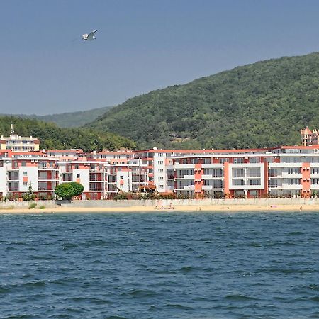 Privilege Beach Apartments Sveti Vlas Eksteriør bilde