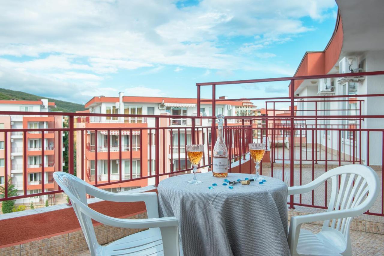 Privilege Beach Apartments Sveti Vlas Eksteriør bilde