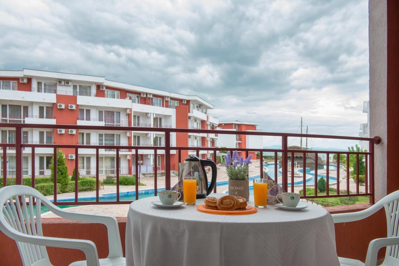 Privilege Beach Apartments Sveti Vlas Eksteriør bilde