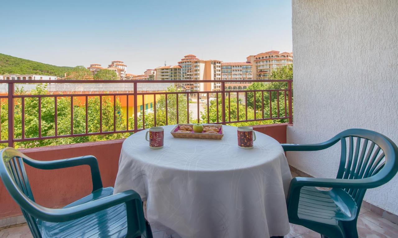 Privilege Beach Apartments Sveti Vlas Eksteriør bilde