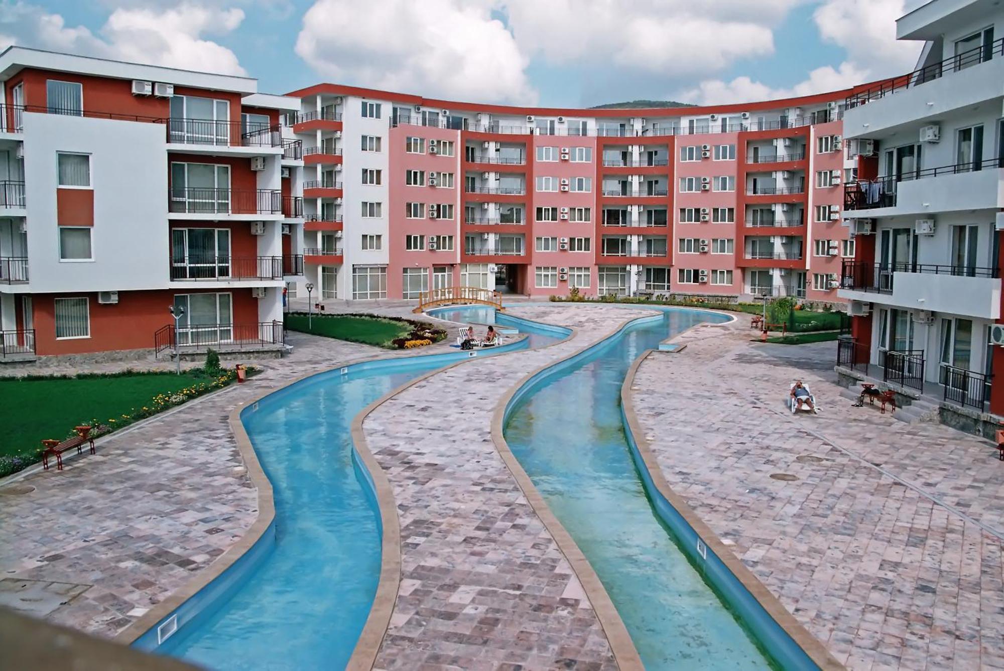 Privilege Beach Apartments Sveti Vlas Eksteriør bilde