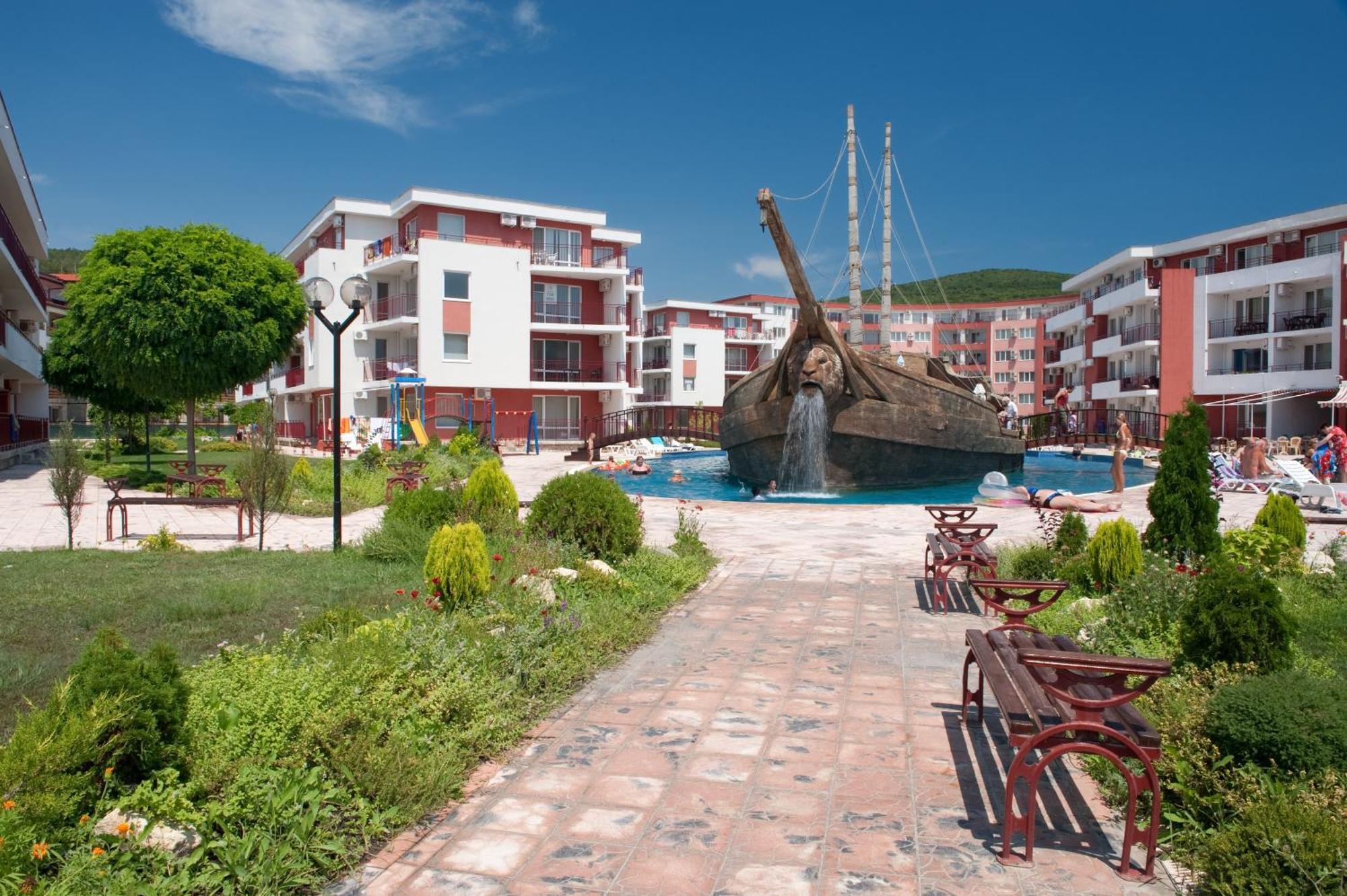 Privilege Beach Apartments Sveti Vlas Eksteriør bilde