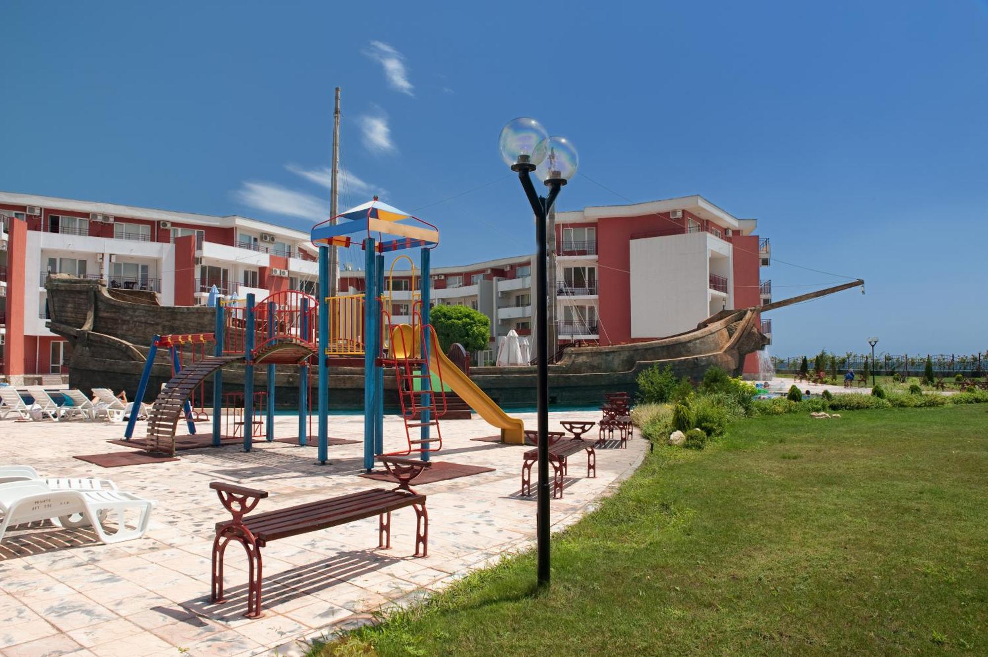 Privilege Beach Apartments Sveti Vlas Eksteriør bilde